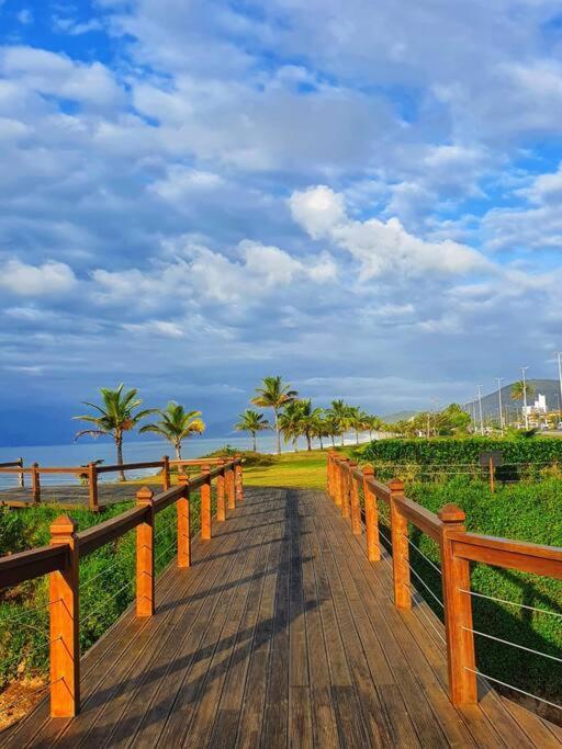 100Mts Da Praia Com Churrasqueira, Piscina E Wi-Fi Caraguatatuba Luaran gambar