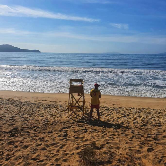 100Mts Da Praia Com Churrasqueira, Piscina E Wi-Fi Caraguatatuba Luaran gambar