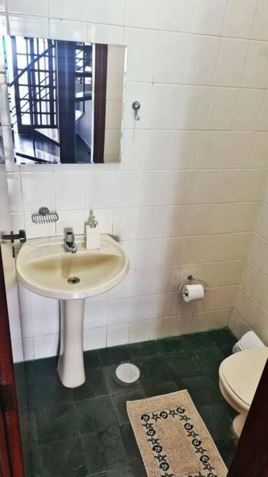 100Mts Da Praia Com Churrasqueira, Piscina E Wi-Fi Caraguatatuba Luaran gambar